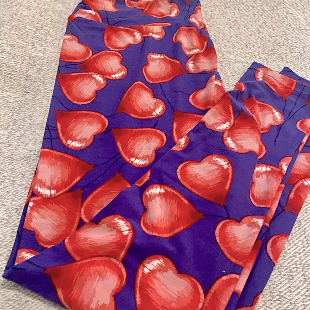 LulaRoe TC Heart Balloon leggings